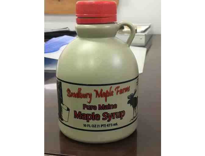 1 Pint of Bradbury Maple Farms Pure Maine Maple Syrup - Photo 1
