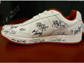 Shoes Signed by the 2009 SF 49ers team