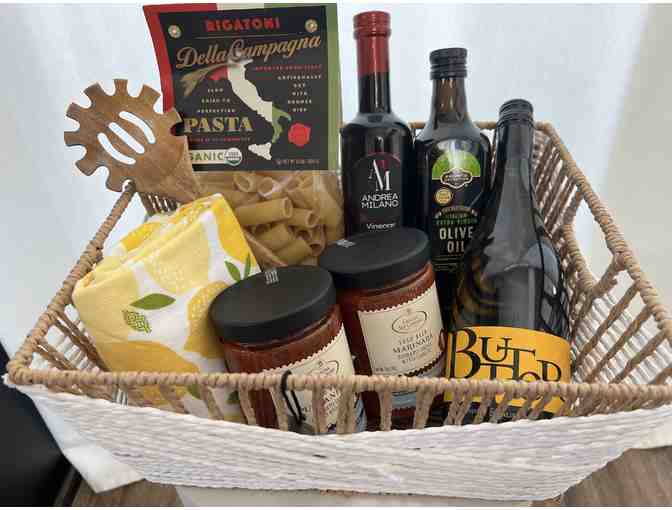 Buon appetito ITALIAN Pasta Home Cooked Dinner Basket + Wine - Photo 1