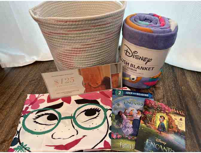 Disney's ENCANTO Ultimate Bedroom Decor Set includes a $125 Gift Certificate