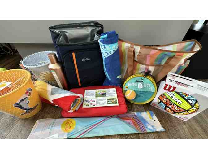 Fun in the Sun SUMMER BEACH Bundle COOLER BACKPACK Inflatable Mattress BAG Toys LOTS MORE - Photo 1