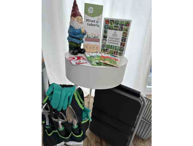 GARDENER Gardening Galore Kit KNEELING SEAT Book TOOLS So Much + $20 Target Gift Card - Photo 1