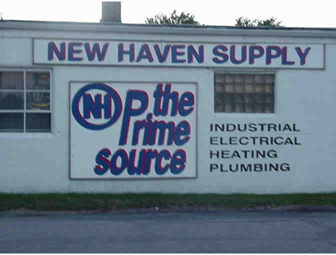 Milwaukee Hole Dozer + 2 Bits From New Haven Supply