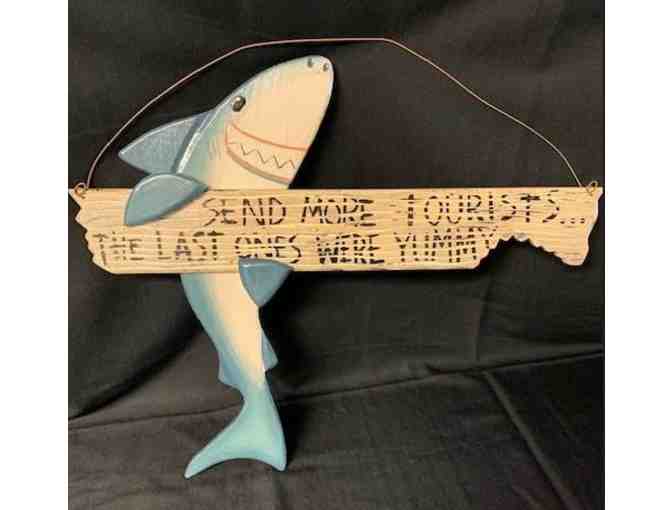 Wooden shark sign - Photo 1