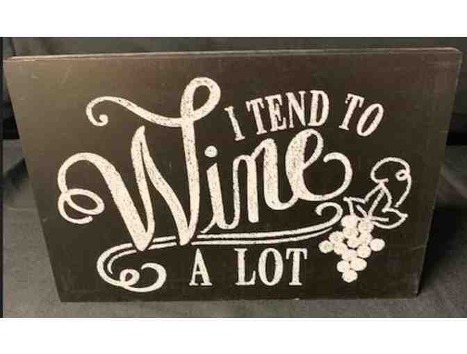Wooden wine sign - Photo 1