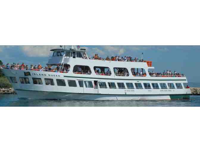 4 Round Trip Tickets on Island Queen Ferry & Tote Bag - Photo 1