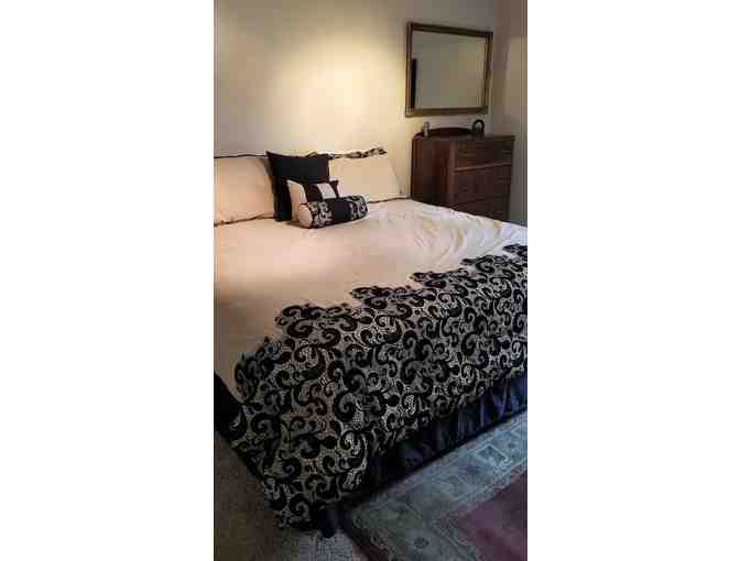 4 Night stay in Albuquerque NM