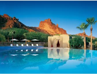 Arizona Get-away: TWO NIGHTS at Camelback Mountain Resort & Spa, GOLF & AIRFARE!