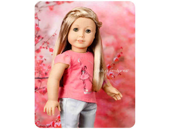 American Girl 'Isabelle' with paperback book Meet Isabelle