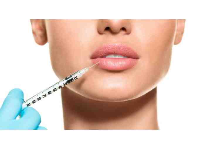 Weston Center for Plastic Surgery Lip Filler Treatment and Beach Basket