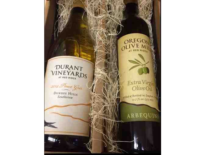 Red Ridge Farm - Pinot Gris and Extra Virgin Olive Oil Gift Box