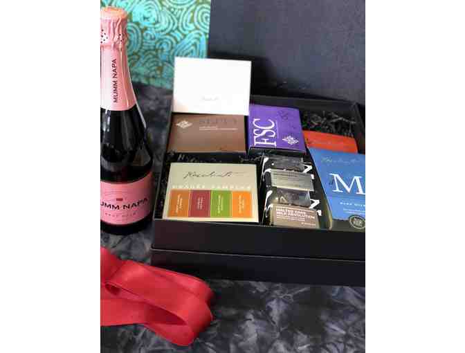 Recchiutti Confections Sharing Gift Box and a bottle of Mumm Napa