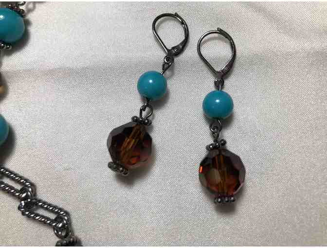 Turquoise and brown necklace and earrings