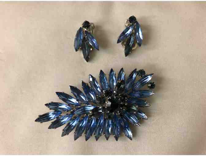 Blue Brooch clip on earrings - Photo 1