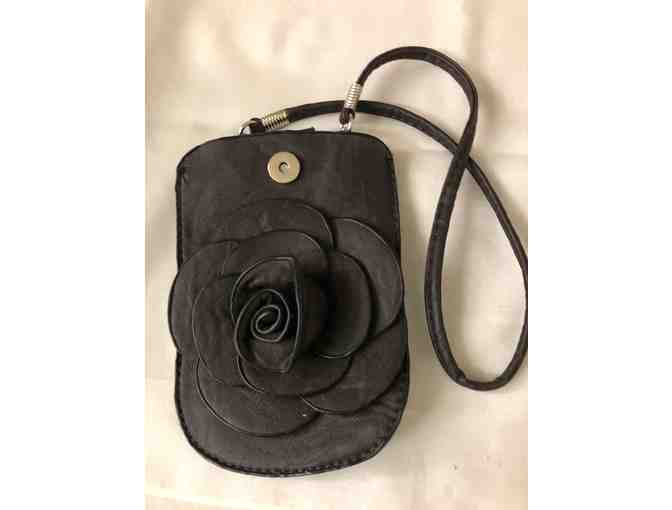 Black Rose cell phone purse