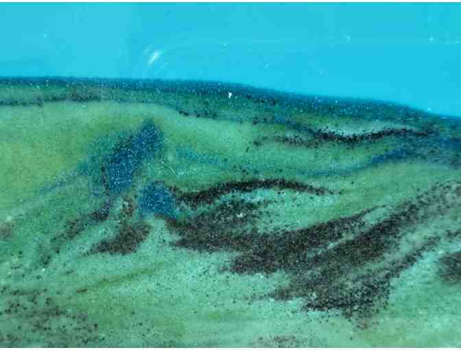 Exotic Moving Sand Sculpture by Kela’s Glass