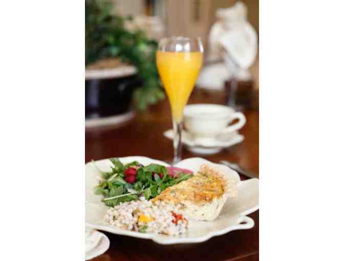 Sips and Soiree Party for 16 at Market at Grelen