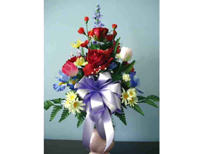 Wow Your Date with Flowers and Upscale Ivy Inn Meal