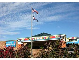 Boulder Outlook Hotel & Suites