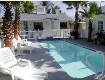 Bungalow Beach Resort