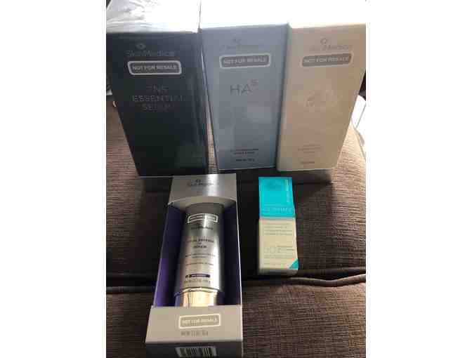 Hydrafacial Treatment and Skincare Products