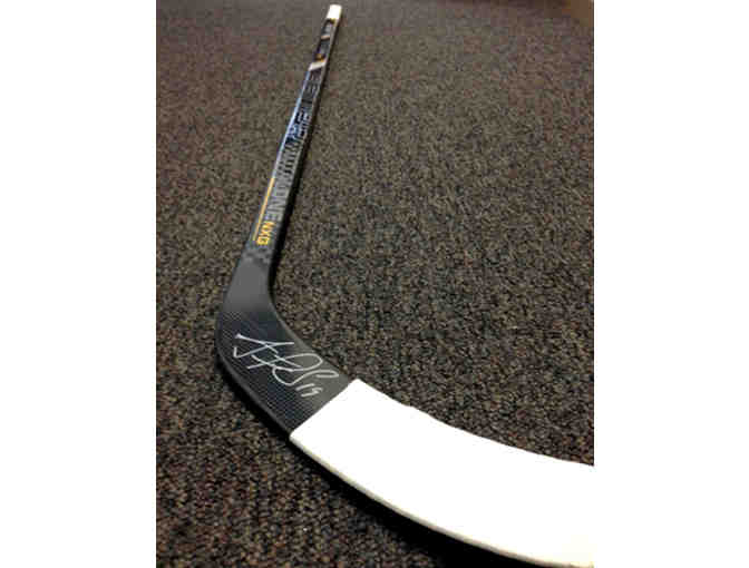 Chicago Blackhawks Autographed Jonathan Toews Hockey Stick