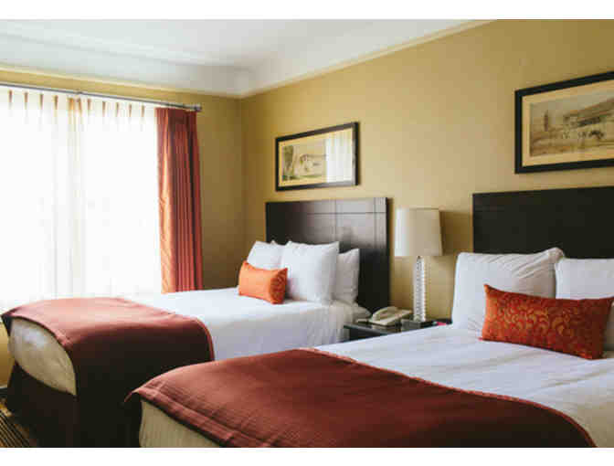 Deluxe Plaza Room Overnight Stay at the Carleton of Oak Park