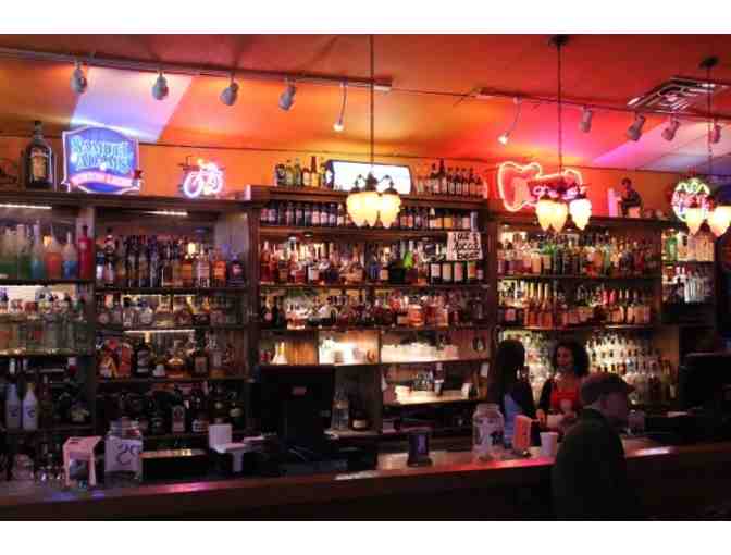 Admission and Drinks for 12 to Kingston Mines