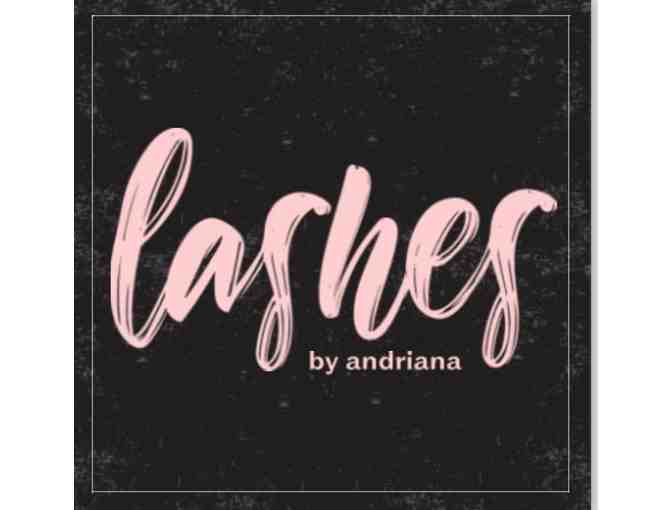 One Set of Classic Lash Extentions