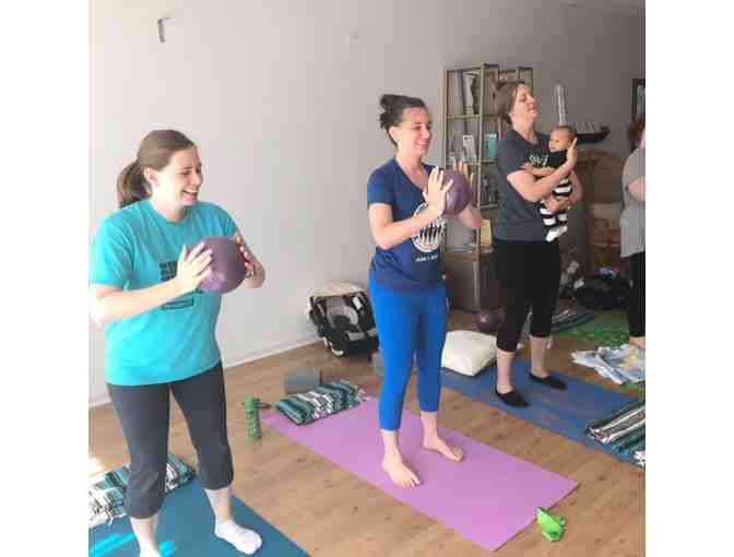60-Minute Personal Training Session at Mama's Gotta Move