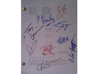 'The Closer' Cast Photo & Cast-Signed Pilot Script