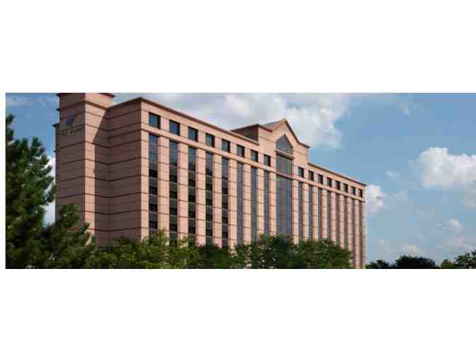 Weekend Package at The Henry Hotel