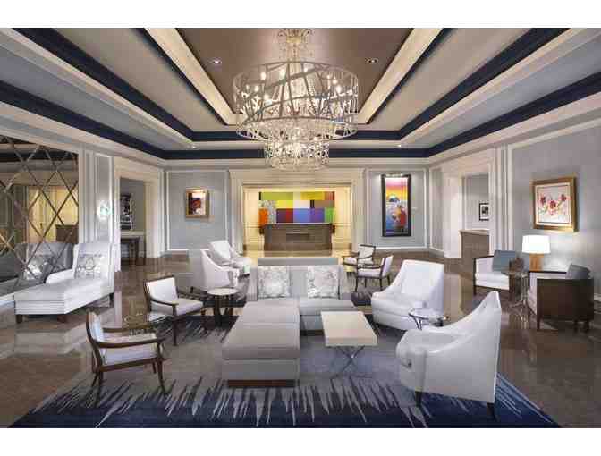 Weekend Package at The Henry Hotel