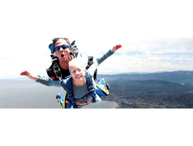 $100 off a Tandem Skydive at Capital City Skydiving in Lansing - Photo 1