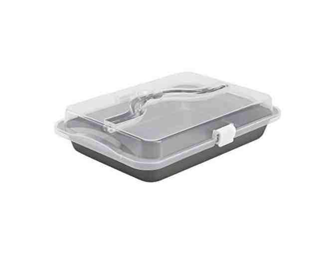Cake Pan with Lid and Carry Handle - Photo 1