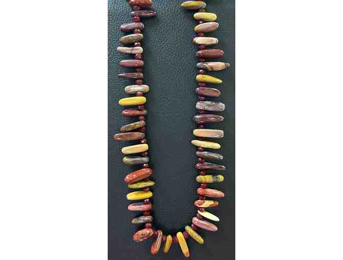 Choker with Rainbow Jasper Stones and Ruby Crystals-Lot 81a - Photo 1