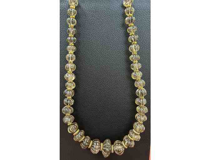 Choker with Umber Tinted Transparent Glass Beads-Lot 57 - Photo 1