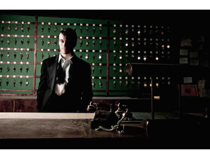 VIP treatment at 'Sleep No More' incl. front of line access & a reserved table at the bar