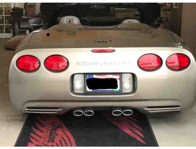 Bid on a 2002 C-5 Corvette Convertible & support American Humane's Pups4Patriots program!