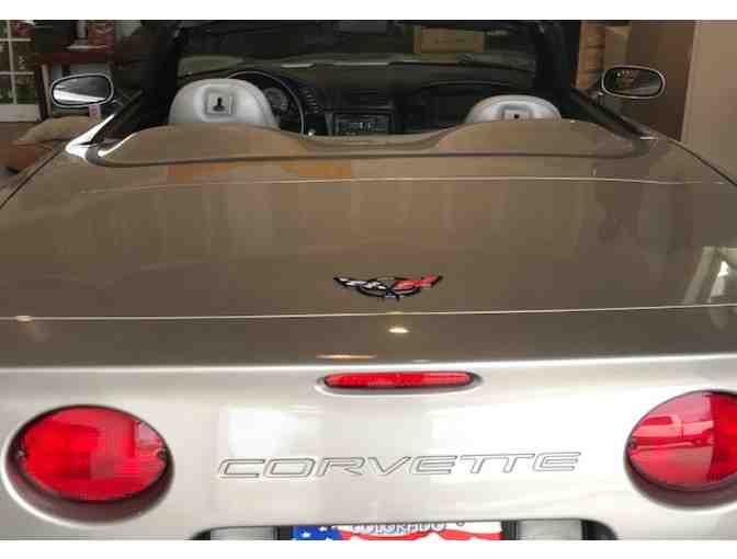 Bid on a 2002 C-5 Corvette Convertible & support American Humane's Pups4Patriots program!