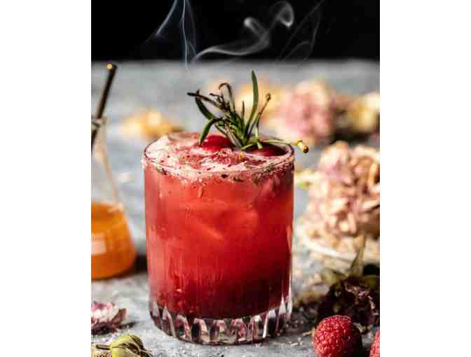 Tapas & Cocktails At YAXA