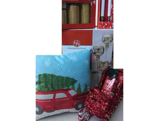 Give the gift of holiday decor! - Photo 1