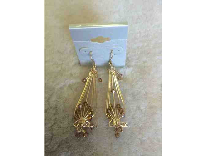 Chandelier earrings with auburn crystals