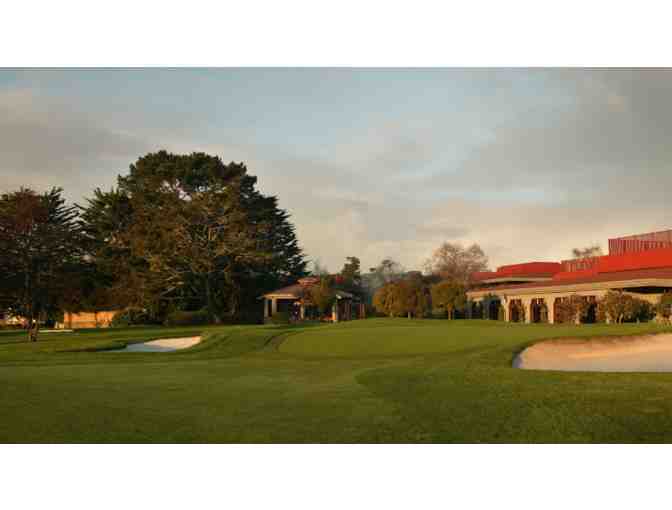 Tee Off in Monterey