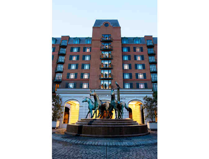 Charleston Luxury Getaway