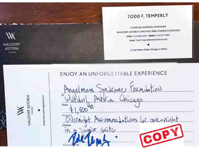 Chicago Weekend Getaway - Waldorf Astoria Junior Suite