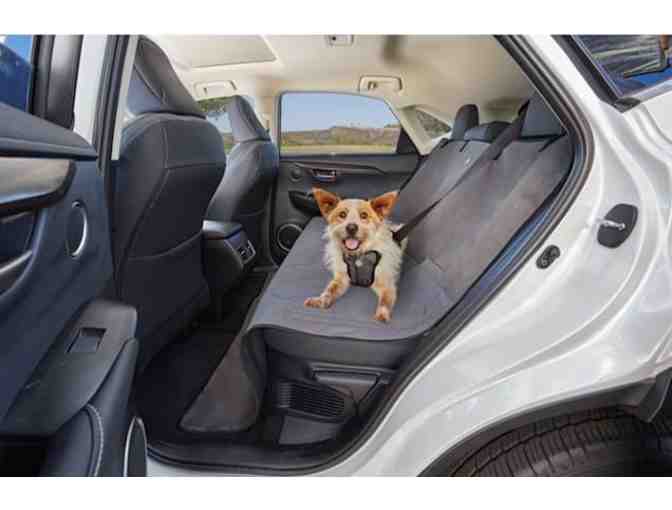 Quilted Bench Seat Cover and Chuck it Toy