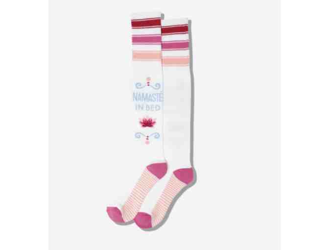 HOTSOX WOMENS NAMASTE IN BED KNEE HIGH SOCKS - Photo 1