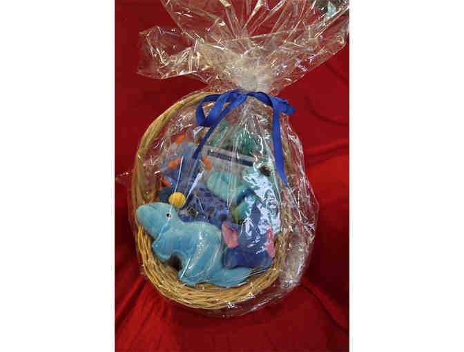 Bed & Biscuits Toy Basket with Gift Certificates