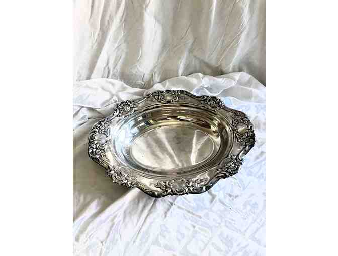 A set of 2 ornate oval bowls - Photo 2